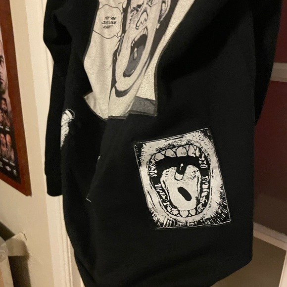 Akira zip up sweater Large. Custom patchwork - Picture 8 of 10